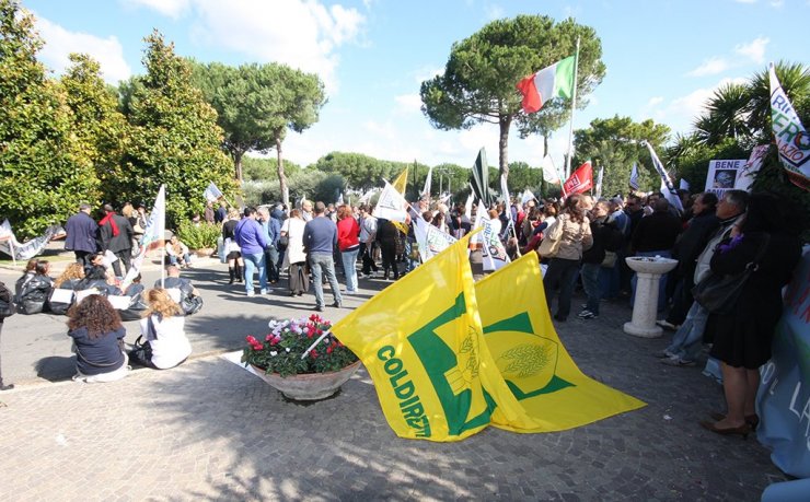 Manifestazione No discarica a Villa Adriana